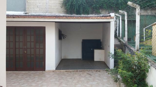 Ótima casa com 3 quartos sendo 1 suíte Vila Lolly - Foto 17