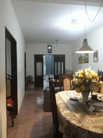 Atenção! Casa Na Laje/ 1 Suíte/ 8 Vagas/ Com Um Terreno 540m²/ Lagoa Encantada