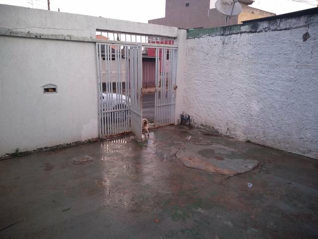 QC 06 Casa 02 Quartos 9 8 3 2 8 - 0 0 0 0 ZAP - Foto 7
