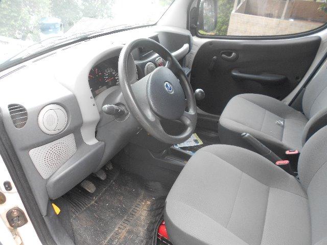 Doblo cargo modelo 2006, 1.8 dir.hid.unico dono,porta lateral,fazemos financiamento !!! - Foto 11