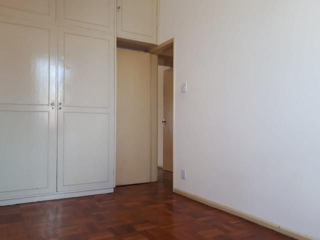 Alugo: Apt 3/4 Canela - 90m2 - Edf. Itajai Aptº. 301 - Próx. a Biochecap - Foto 3