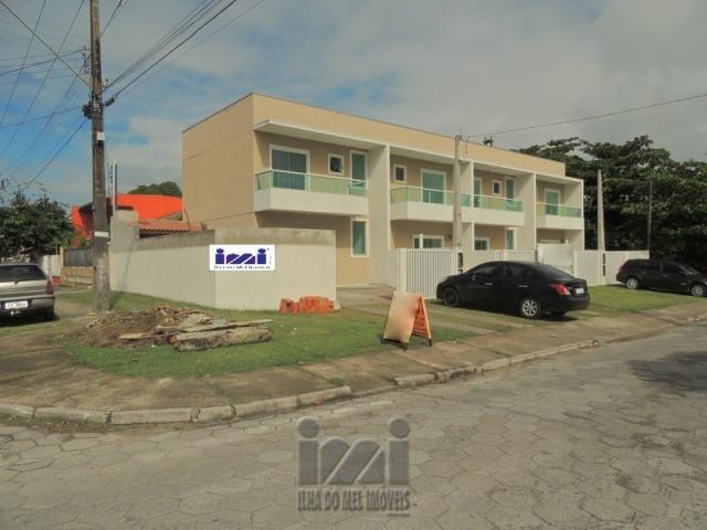 SOBRADO COM SUÍTE NO RIVIEIRA - Foto 2