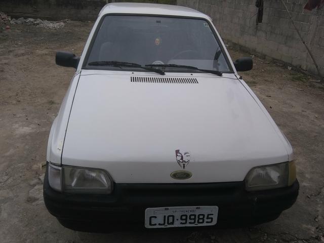 Vendo ou troco num carro mais novo gol,uno,palio.etc - Foto 5
