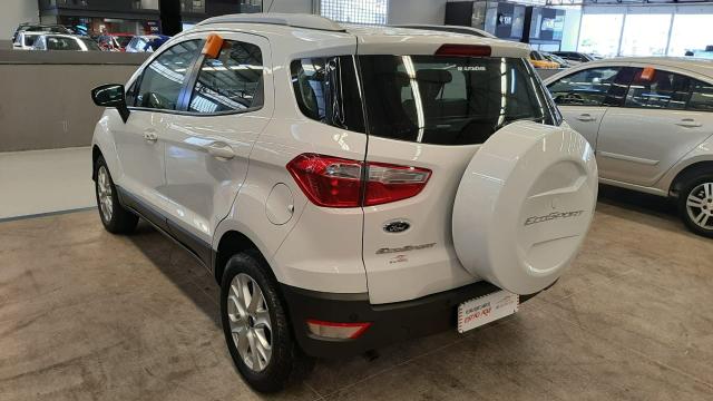 Ford 16/2017 Ford Ecosport titanium completa branca impecável confira? - Foto 5