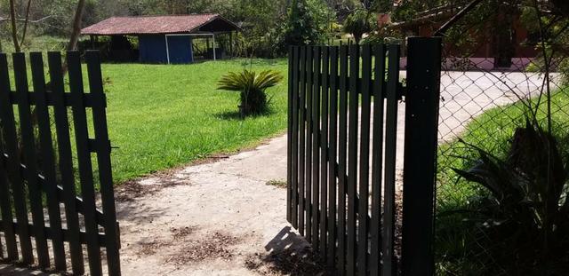 Casa em condomínio 125m², 02 dorms, com nascente e terreno com 2000 m² - Foto 2