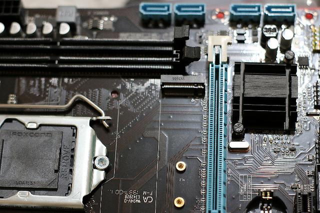 Placa Mãe 1151 Ddr4 Slot Nvme M.2 (Novas) 6 meses de Garantia. Lançamento