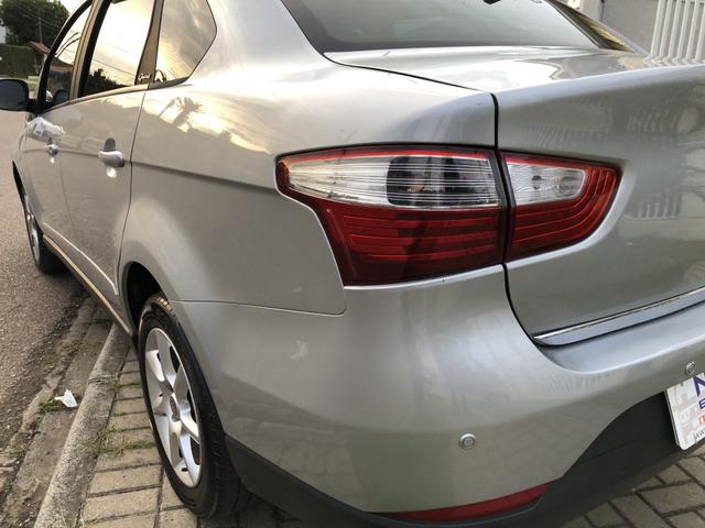 Fiat Grand Siena 1.4 Attrative completa - Foto 5