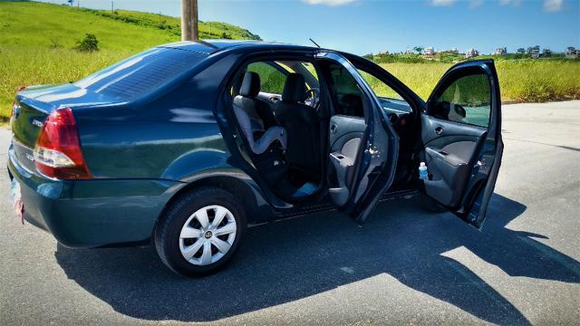 Etios 2015 - 29.000 km rodados - Foto 8
