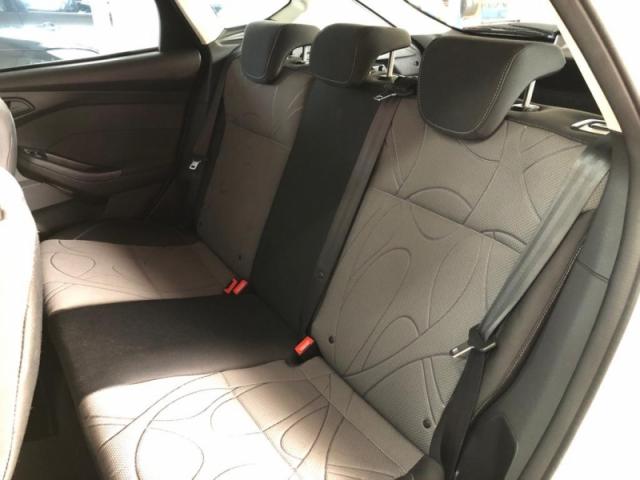 FORD FOCUS 1.6 S 16V FLEX 4P MANUAL 2014 - Foto 10
