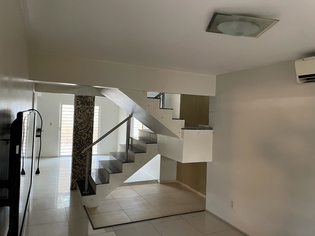 Casa  - Foto 2