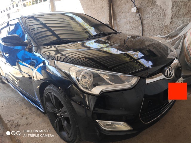 HYUNDAI VELOSTER