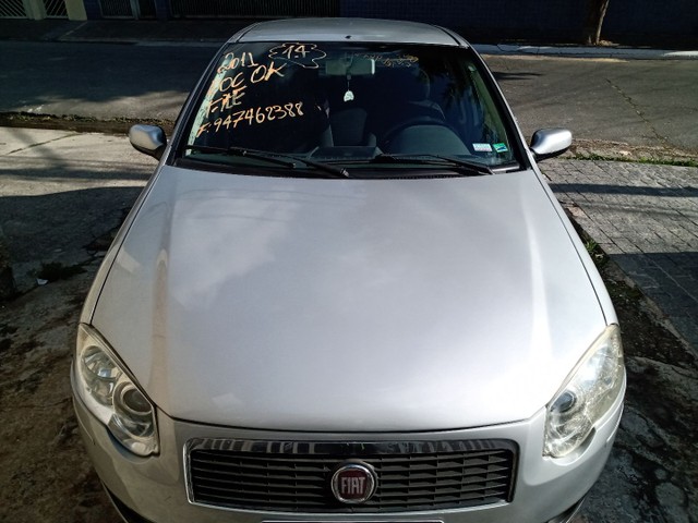 1.4 FIAT PALIO ATTRACTIVE 1.4 2011 04 PORTAS