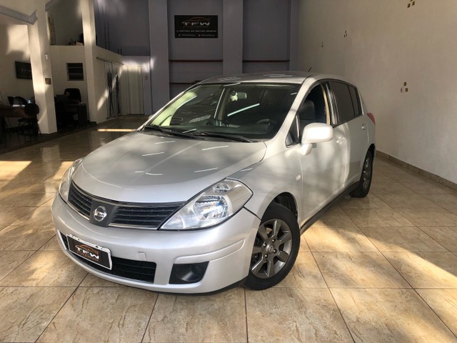 TIIDA 1.8 S 2011 FLEX
