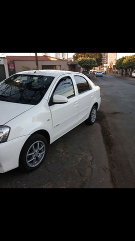 TOYOTA ETIOS 1.5 $35.900