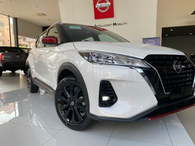 NISSAN KICKS XPLAY LIMITED EDITION 21/22 APENAS 1.350 UNIDADES NO BRASIL