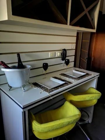 Apartamento totalmente mobiliado 