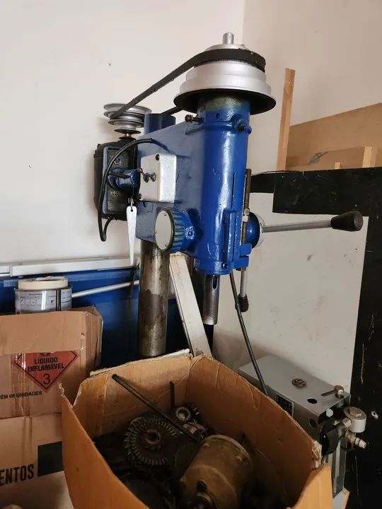 Furadeira,  rosqueadeira, mini fresa. - Foto 2