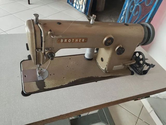 Maquina de costura reta industrial Brother - Foto 5