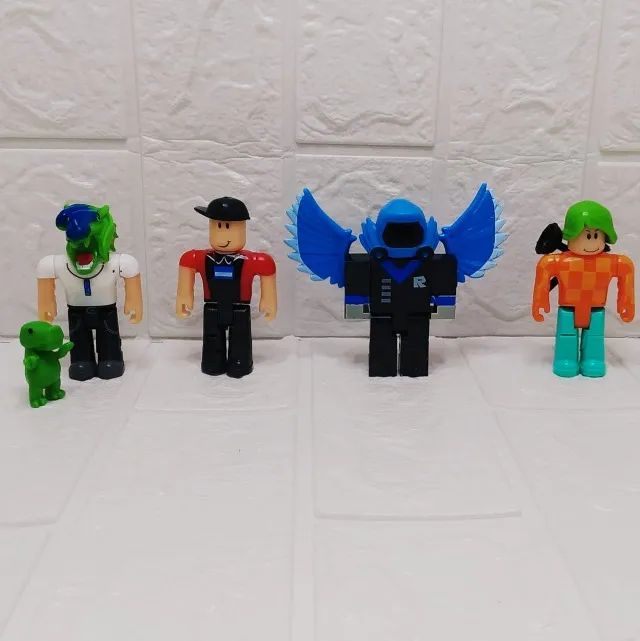 Kit Coleção De Boneco Jogo Roblox 2