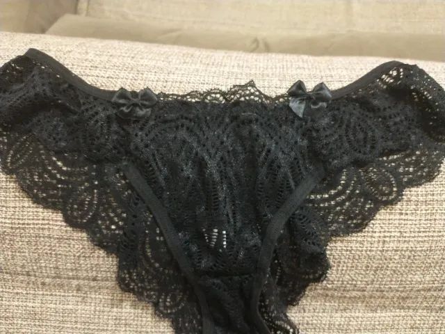 Black lace set bra and panties