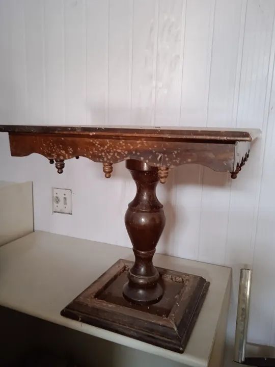 Mesinha antiga  relíquia anos 70 - Foto 2