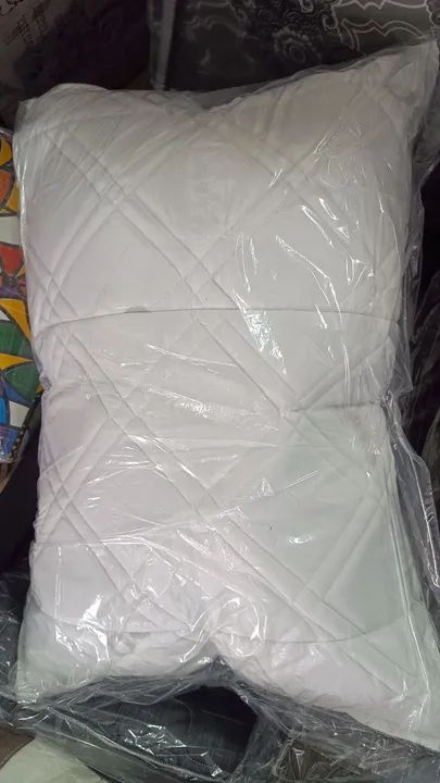 Travesseiro fofinho e confortável  - Foto 4