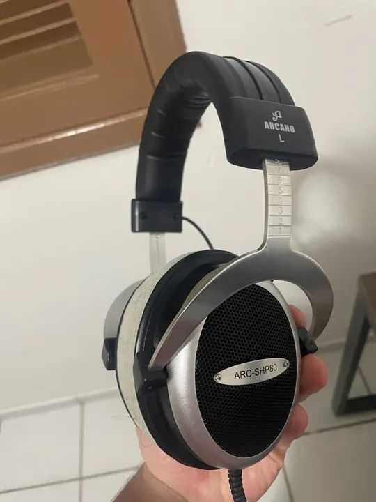 Headphone Arcano ARC-SHP80 - usado na garantia