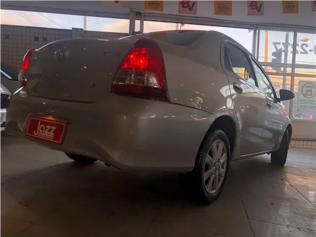 Toyota Etios X Sedan 1.5 Flex 16v 4p Mec. 2013 - 1295237875 