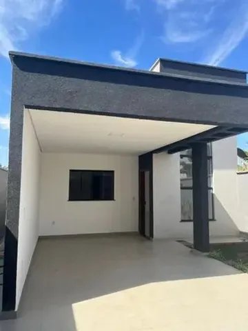 Vendo casa com 3 quartos no Gama Brasília