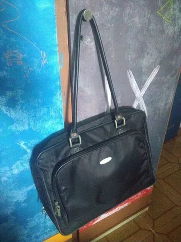 Bolsa de ombro com espaço para notebook 