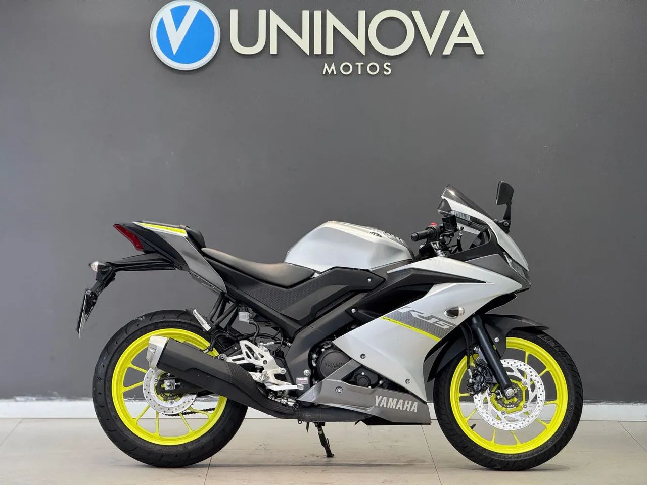 Yamaha YZF R15 ABS 2024