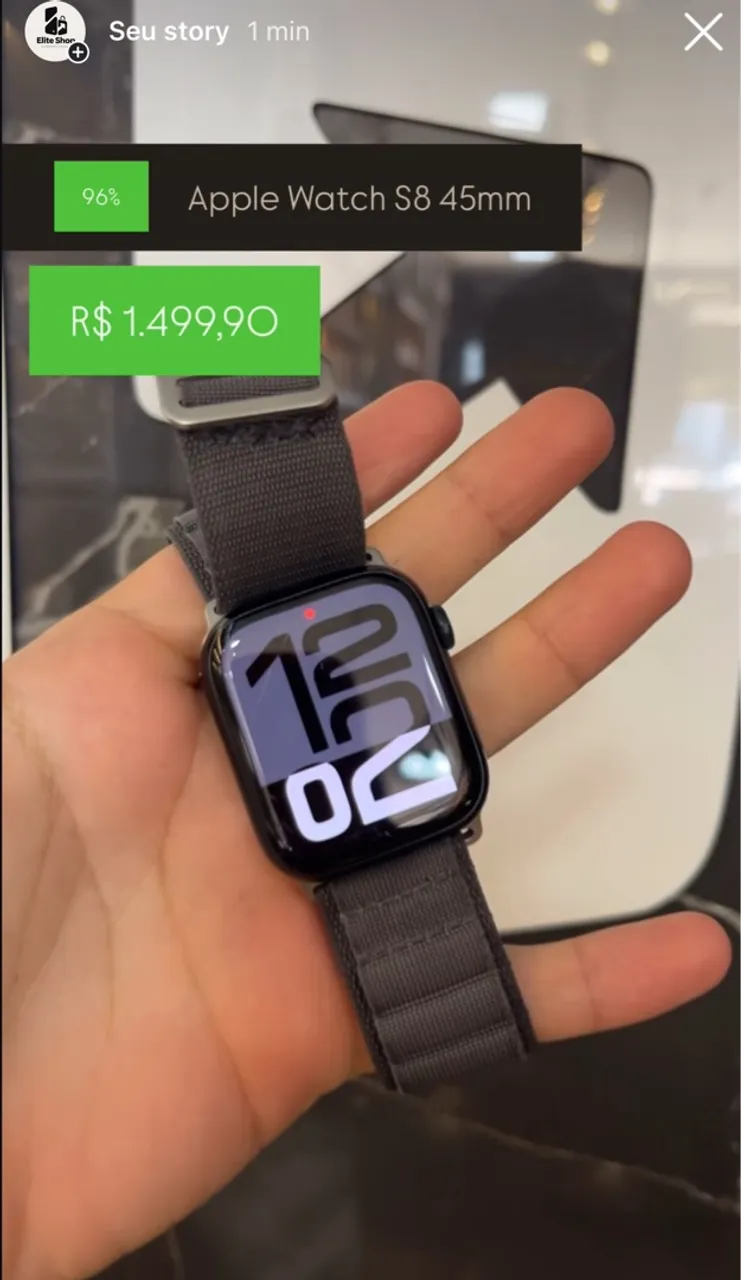 Apple Watch S8 45mm na Cor preta