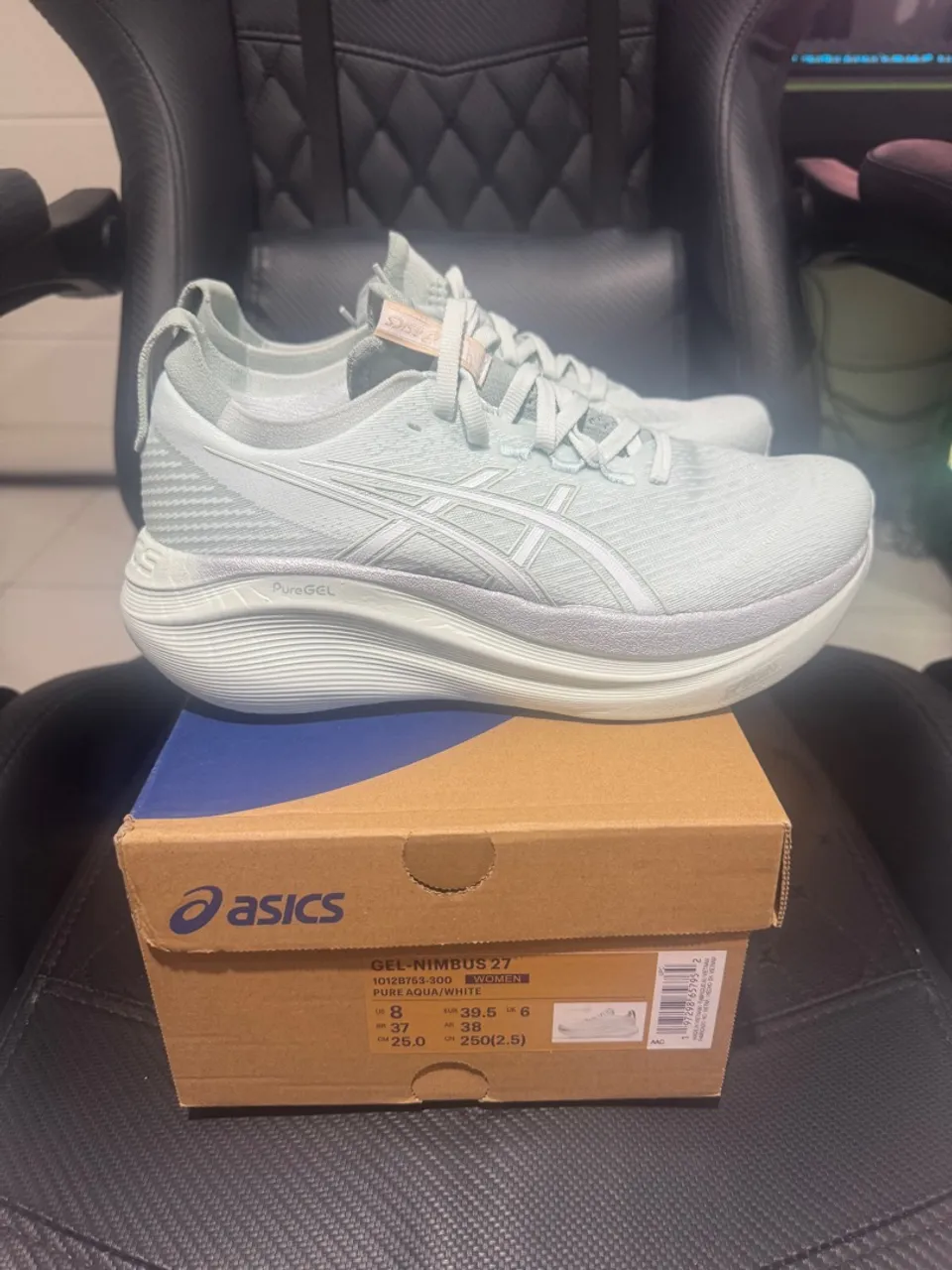 Tênis Asics Gel Nimbus 27 - tamanho 37