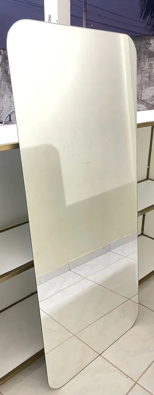 Espelho corpo inteiro 