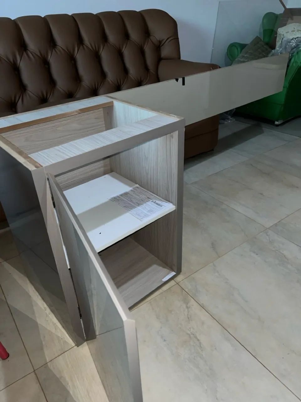 Painel com bancada para estudos 64706783120258122