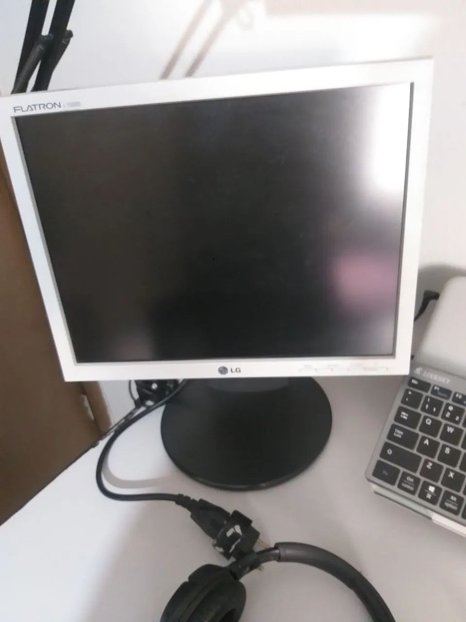 Monitor LG Flatron 15 polegadas novinho - Foto 2