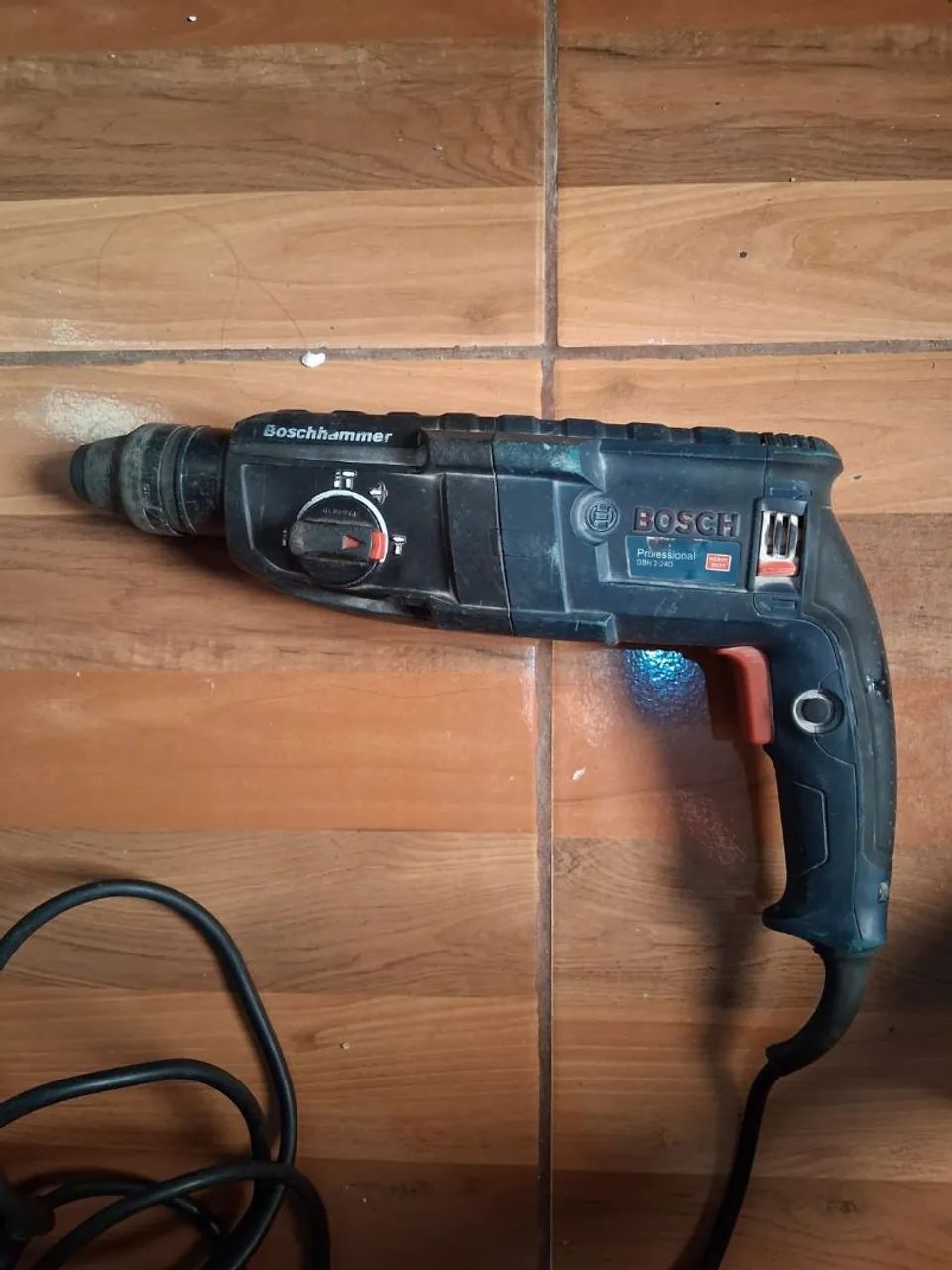 Vende se este martelete 65204302632322121