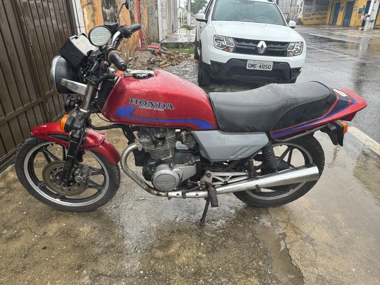 Moto para colecionador para restaurar