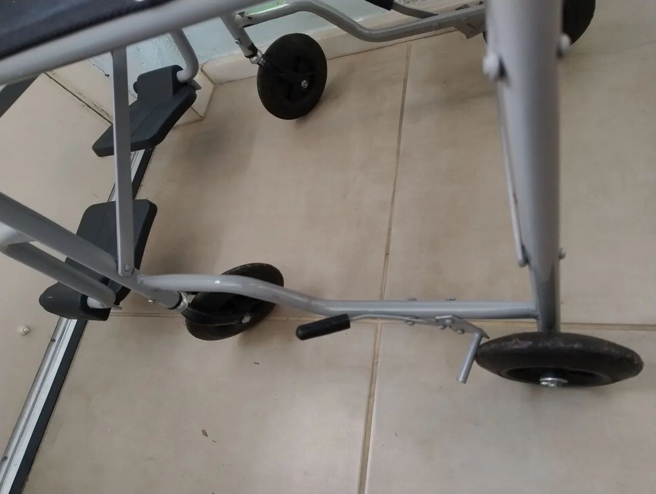 Cadeira de Rodas  - Foto 5