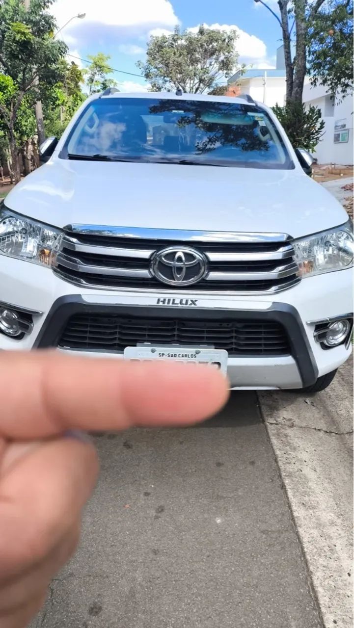 Hilux SRV - A MAIS LINDA DA REGIÃO 