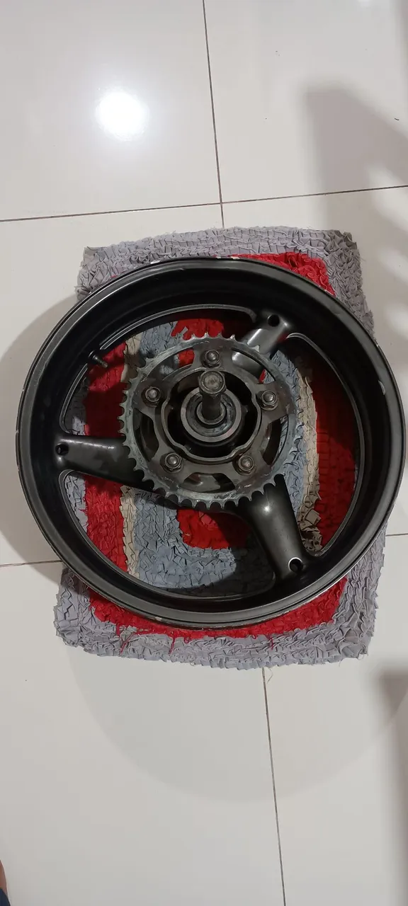 Roda traseira CB 600