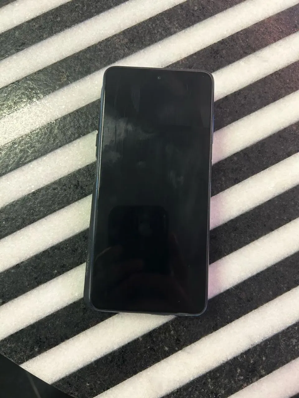 Poco x3 NFC 64g 6 de ram