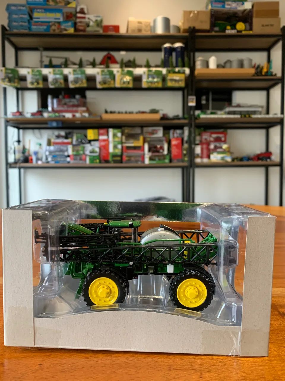 Miniatura pulverizador John Deere 4930 Authentics 1/64 - Foto 2