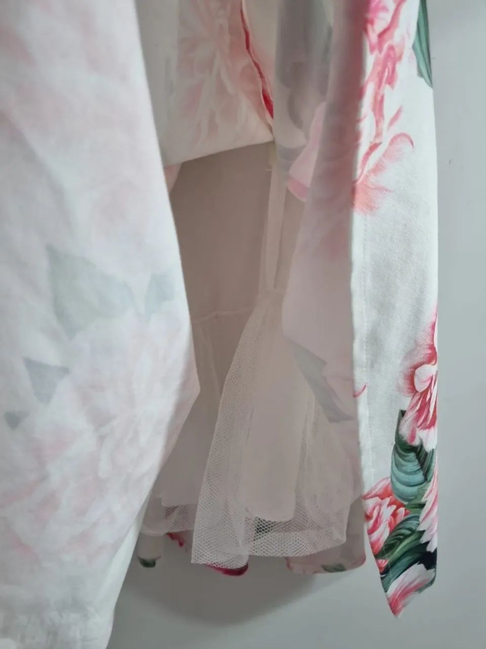 Vestido midi com saia bufante estampado Lança Perfume  - Foto 3