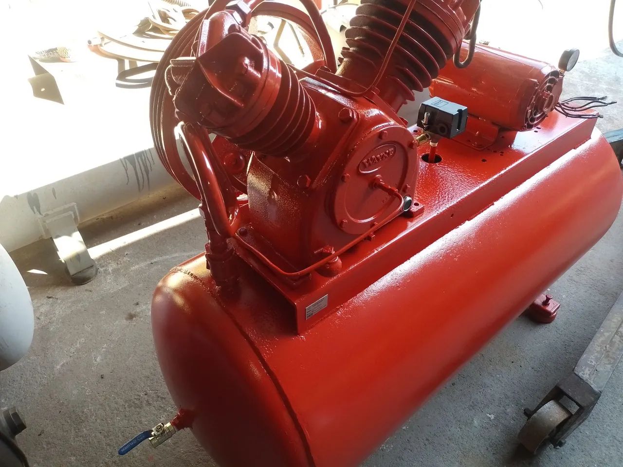 Compressor de ar 20 pcm  220v - Foto 2