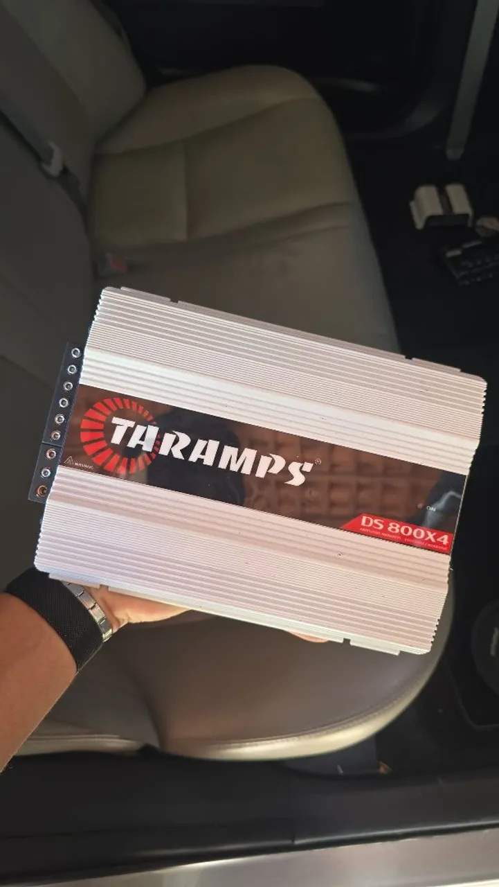 Amplificador Taramps DS 800X4