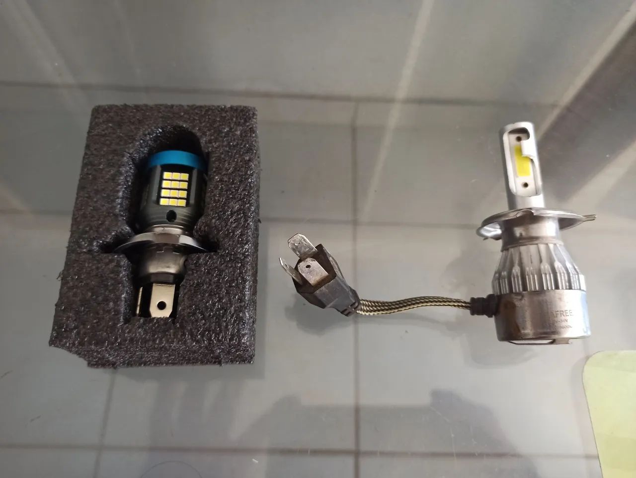 Lâmpadas LED para Moto - Farol e Milha - Foto 3