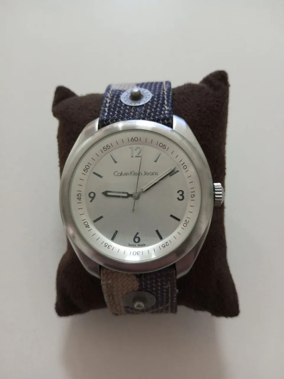 Relogio Calvin Klein Jeans pulseira de tecido.