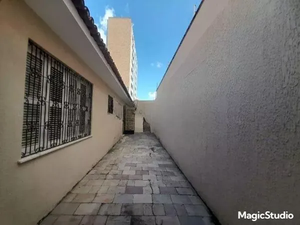 Casa duplex 200 m2 no bairro de fatima 03 quartos 01 suite 03 banheiros 02 vagas