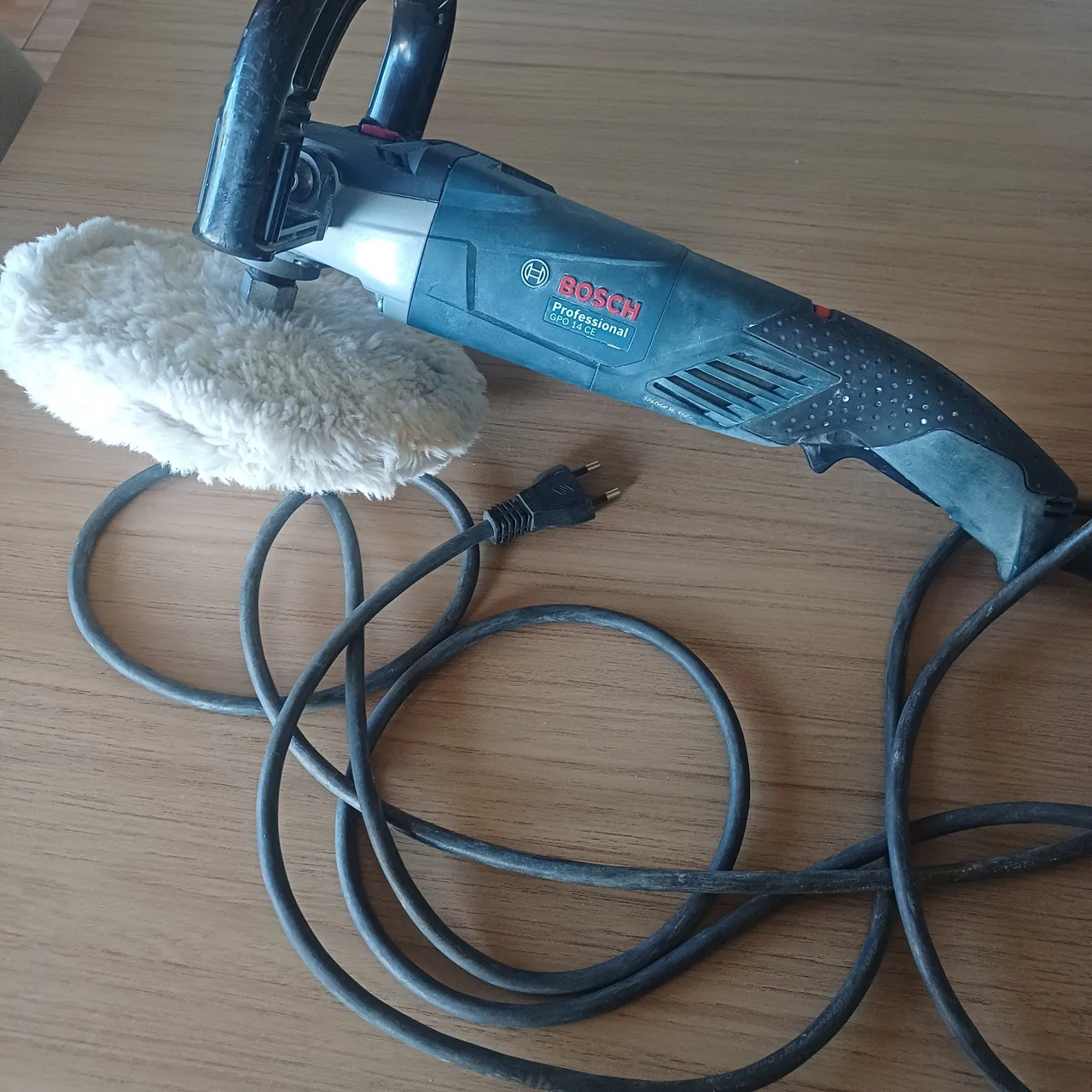 Politriz Bosch Profissional GPO 14 CE